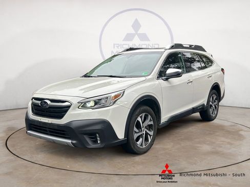 Used 2022 Subaru Outback Touring AWD/4WD image 7