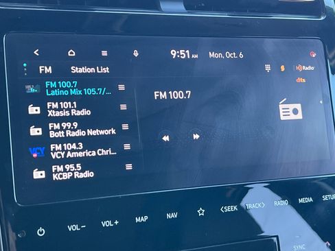 Used 2024 Hyundai Tucson Limited image 18