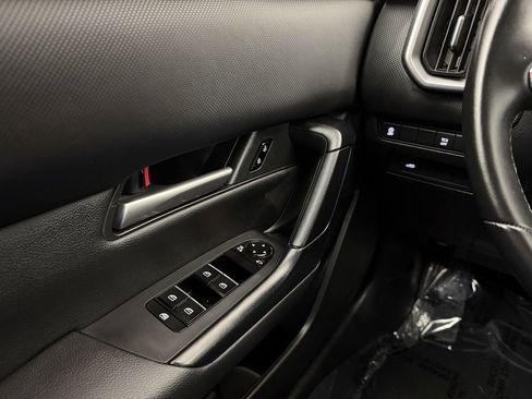 Used 2025 MAZDA CX-50 AWD 2.5 S w/ Preferred Package image 13