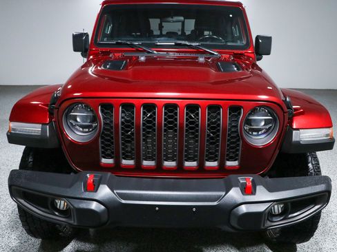 Used 2021 Jeep Gladiator Rubicon w/ LED Lighting Group AWD/4WD image 4