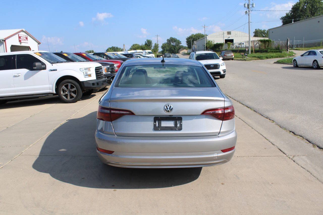 Used 2021 Volkswagen Jetta R-Line FWD image 7
