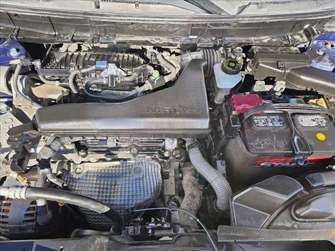 Used 2018 Nissan Rogue S image 21