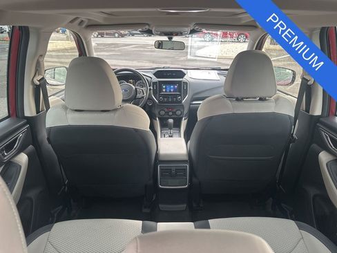 Used 2023 Subaru Forester Premium AWD/4WD image 31