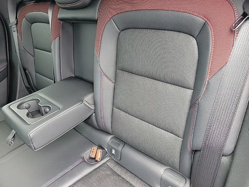 Used 2026 Chevrolet Equinox RS w/ Safety and Technology Package FWD image 15