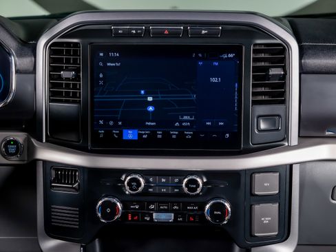 Used 2023 Ford F150 Lightning XLT image 39