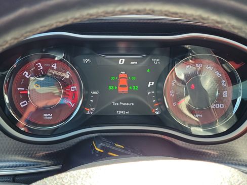 Used 2017 Dodge Challenger SRT Hellcat image 18