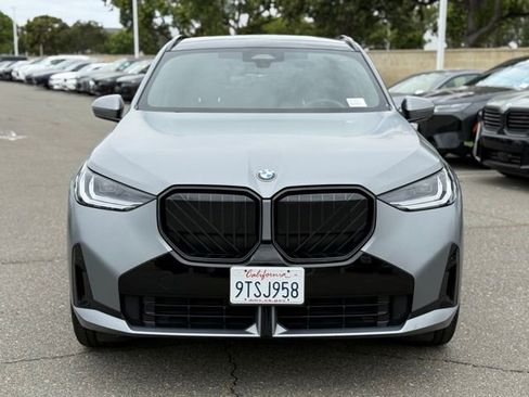 Used 2025 BMW X3 xDrive30i w/ M Sport Package image 4