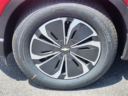 New 2025 Chevrolet Blazer EV LT image 6