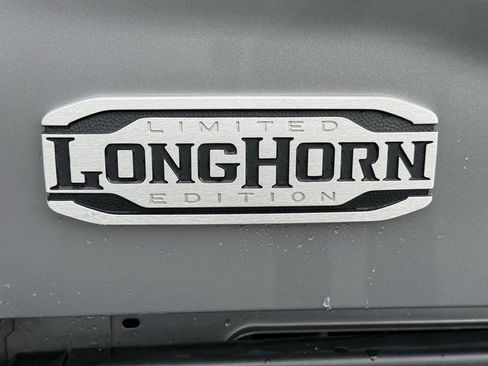 Used 2022 RAM 2500 Limited image 8