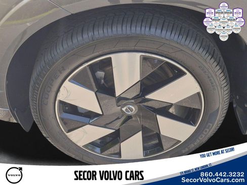 Used 2024 Volvo XC60 T8 Plus w/ Climate Package AWD/4WD image 30