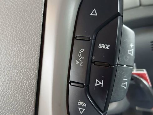 Used 2017 Chevrolet Traverse LS image 30