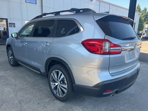 Used 2019 Subaru Ascent Limited w/ Popular Package #3 AWD/4WD image 5