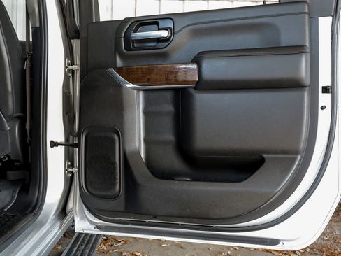 Used 2022 GMC Sierra 2500 Denali w/ Denali Ultimate Package image 44