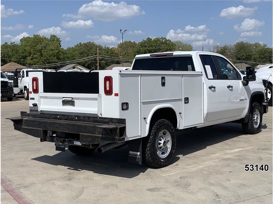 Used 2024 Chevrolet Silverado 2500 W/T w/ WT Convenience Package AWD/4WD image 2