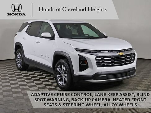 Used 2025 Chevrolet Equinox LT AWD/4WD image 1