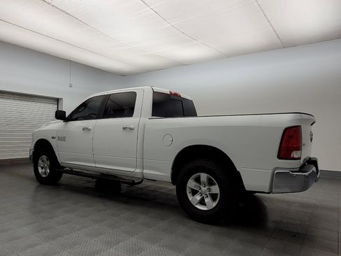 Used 2017 RAM 1500 Classic SLT image 3