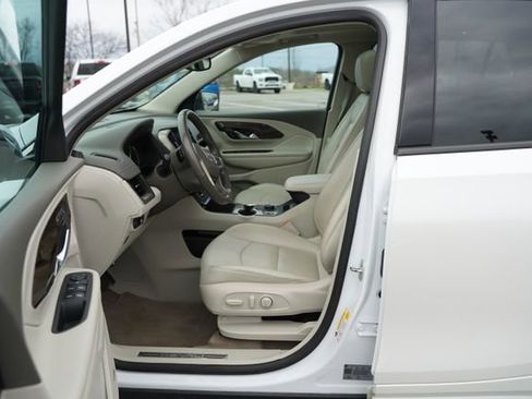 Used 2021 GMC Terrain Denali w/ Denali Premium Package image 14