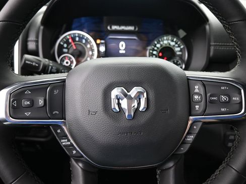 Used 2025 RAM 1500 Laramie image 19