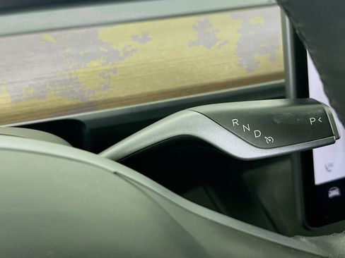 Used 2022 Tesla Model Y Performance AWD/4WD image 23
