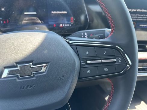 New 2026 Chevrolet Equinox RS w/ Convenience Package III FWD image 17