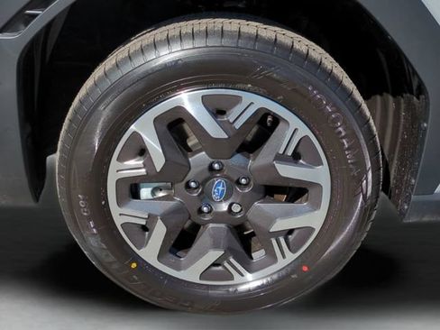 Used 2026 Subaru Forester Premium AWD/4WD image 25