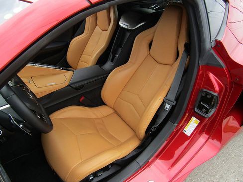 Used 2022 Chevrolet Corvette Stingray Preferred Cpe w/ Z51 Performance Package RWD image 9