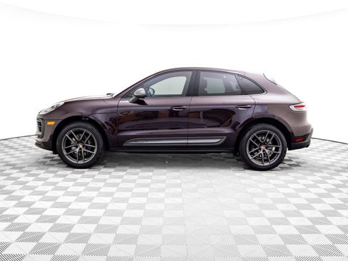 Certified 2024 Porsche Macan Turbo image 2