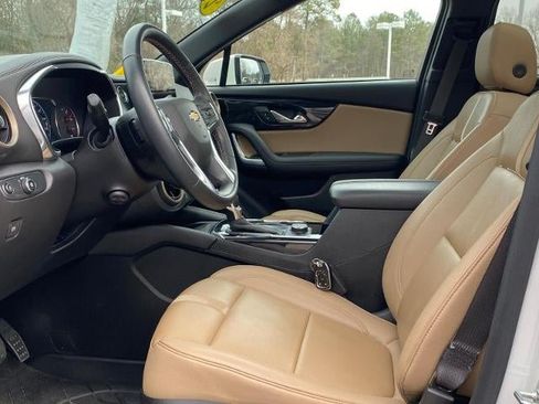 Used 2023 Chevrolet Blazer Premier w/ Driver Confidence II Package AWD/4WD image 15