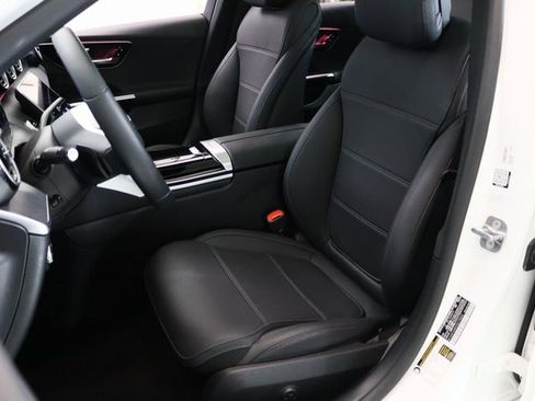 Certified 2025 Mercedes-Benz C 300 4MATIC Sedan image 17