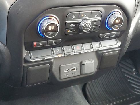 Used 2019 Chevrolet Silverado 1500 LT w/ All-Star Edition image 19