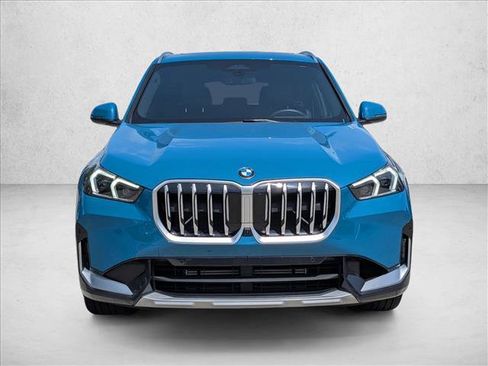 Used 2025 BMW X1 xDrive28i AWD/4WD image 2