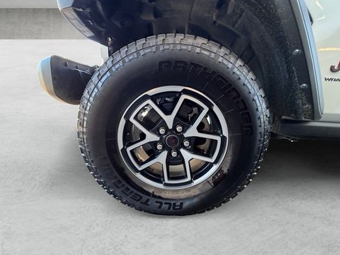 Used 2024 Jeep Wrangler Rubicon image 28