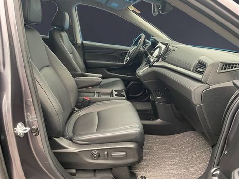 Used 2024 Honda Odyssey EX-L image 15