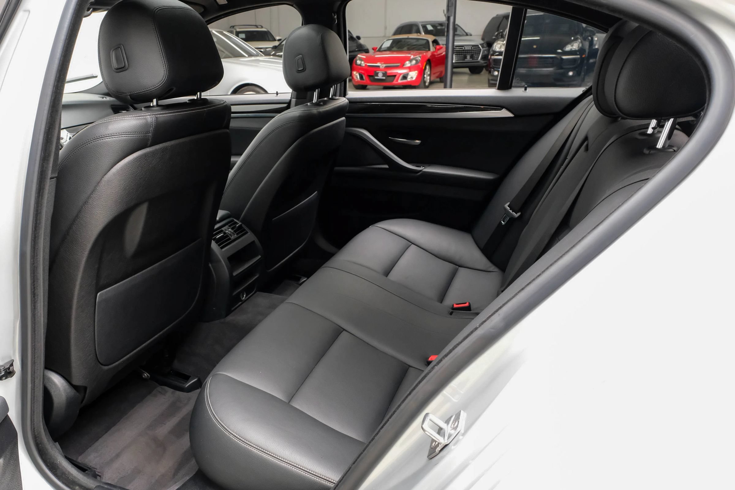 Used 2014 BMW 535i Sedan RWD image 37