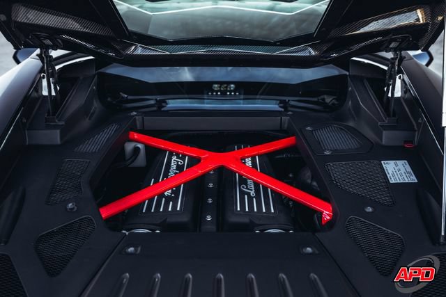 Used 2019 Lamborghini Huracan LP 580-2 RWD image 85