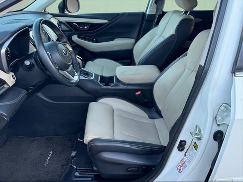 Used 2020 Subaru Outback Limited image 7