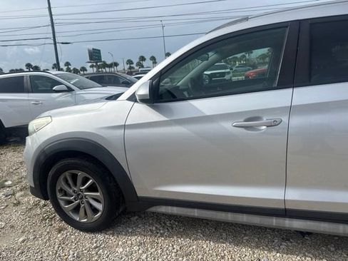Used 2018 Hyundai Tucson SEL AWD/4WD image 10
