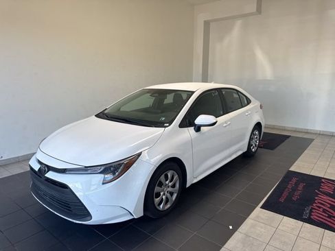 Used 2026 Toyota Corolla LE FWD image 1