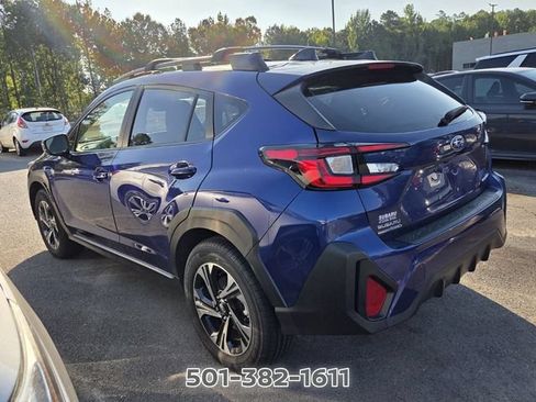 Used 2024 Subaru Crosstrek 2.0i Premium AWD/4WD image 2