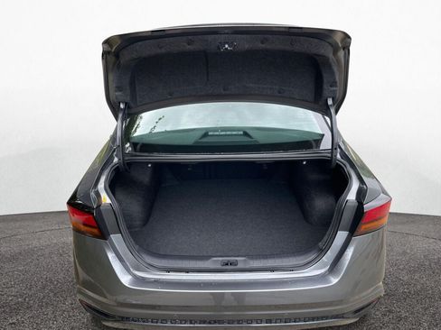 Used 2024 Nissan Altima 2.5 S FWD image 18