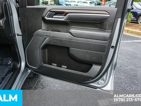 Used 2025 GMC Sierra 1500 SLT RWD image 51