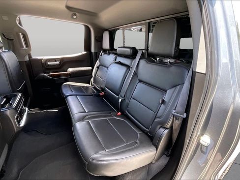 Used 2019 GMC Sierra 1500 SLT RWD image 19
