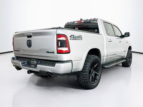 Used 2022 RAM 1500 Laramie AWD/4WD image 9