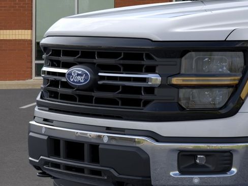 New 2026 Ford F150 XLT w/ Equipment Group 302A MID AWD/4WD image 17