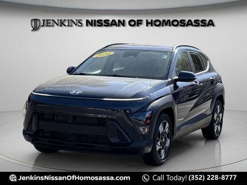 Used 2024 Hyundai Kona SEL image 13