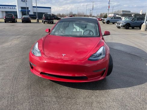 Used 2023 Tesla Model 3 Performance image 3