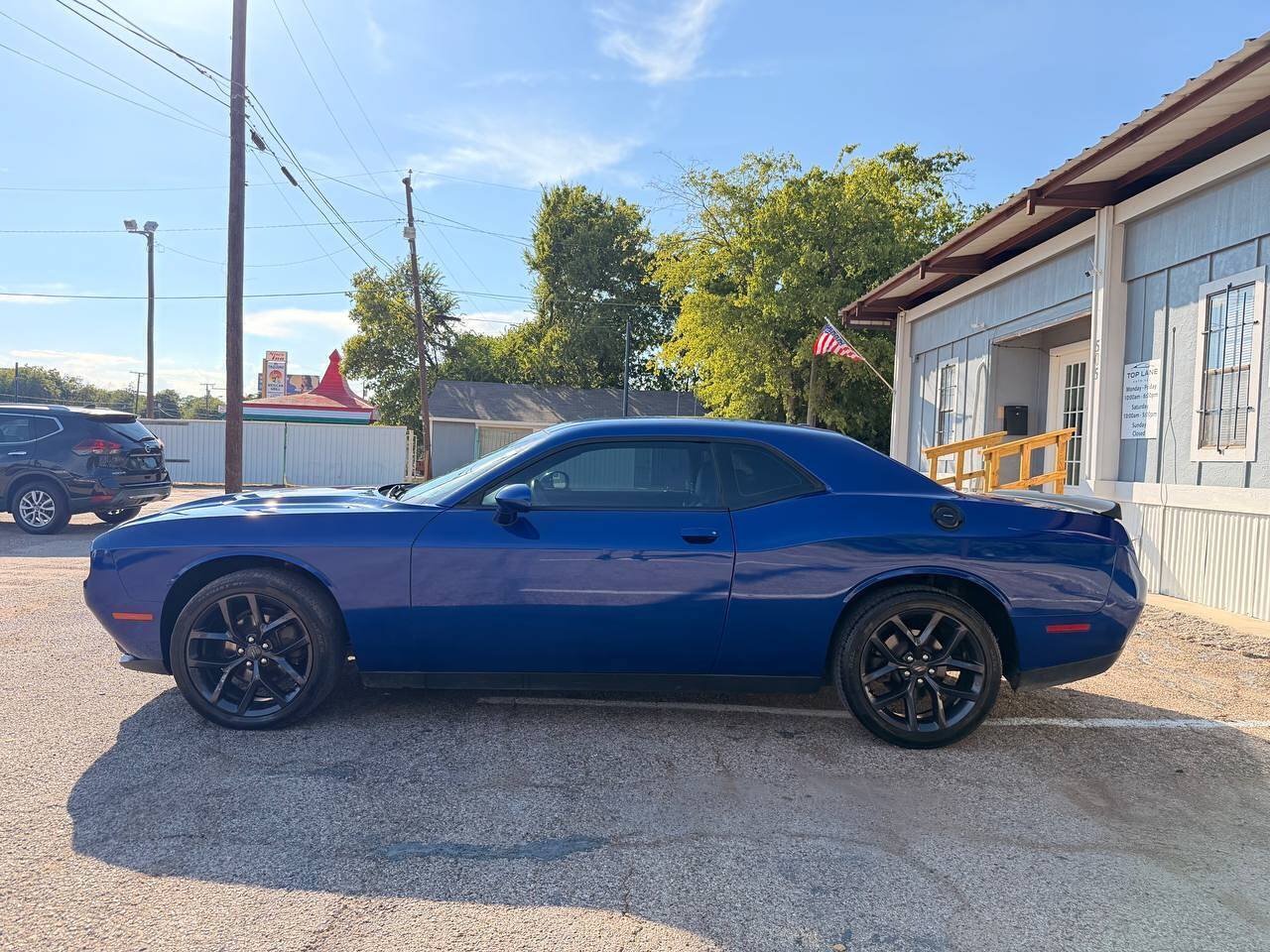 Used 2021 Dodge Challenger SXT w/ Blacktop Package RWD image 9