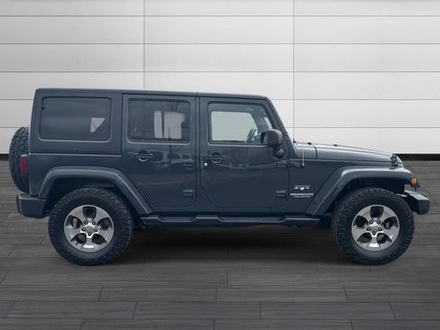 Used 2017 Jeep Wrangler Unlimited Sahara w/ Max Tow Package image 3