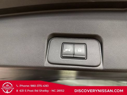 Certified 2025 Nissan Rogue SV AWD/4WD image 35