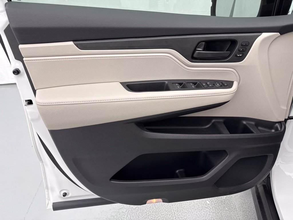 New 2026 Honda Odyssey EX-L image 17